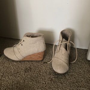 Toms kala wedge cork booties